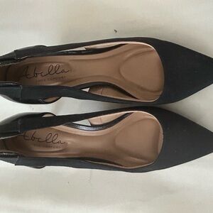 Abella Black Pointed Toe Heels